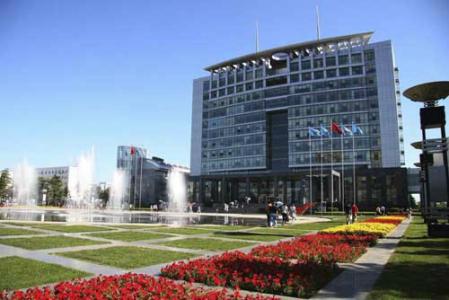 中吉特檢積極開展震后地區(qū)電梯安全評(píng)估工作