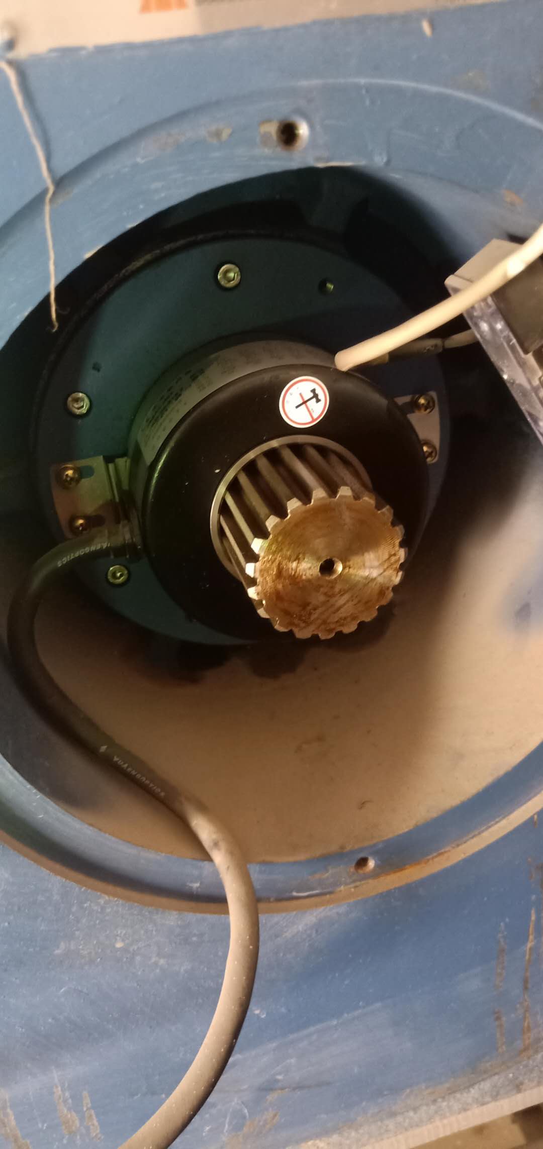 三菱系列電梯常見“死機”現(xiàn)象 案例分析